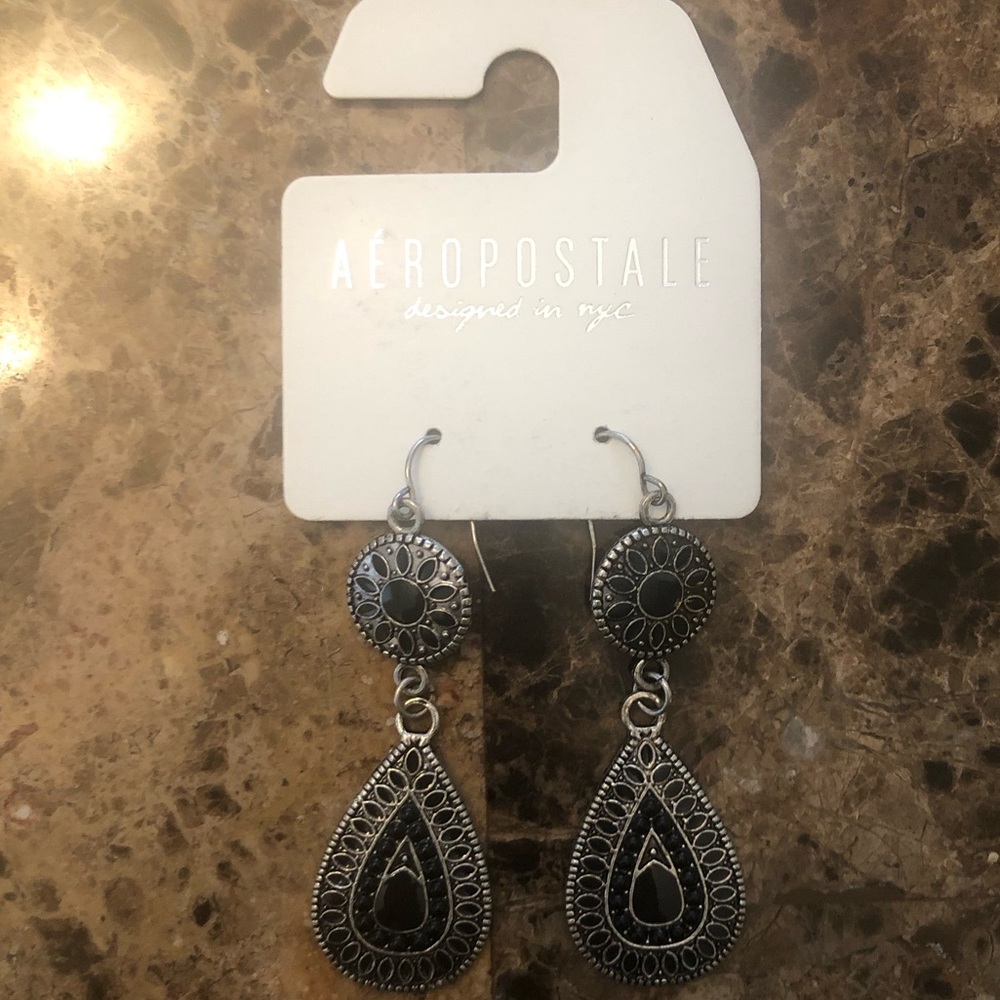NWT Aeropostale Earrings